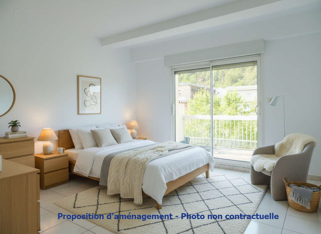 Appartement à LAMALOU-LES-BAINS