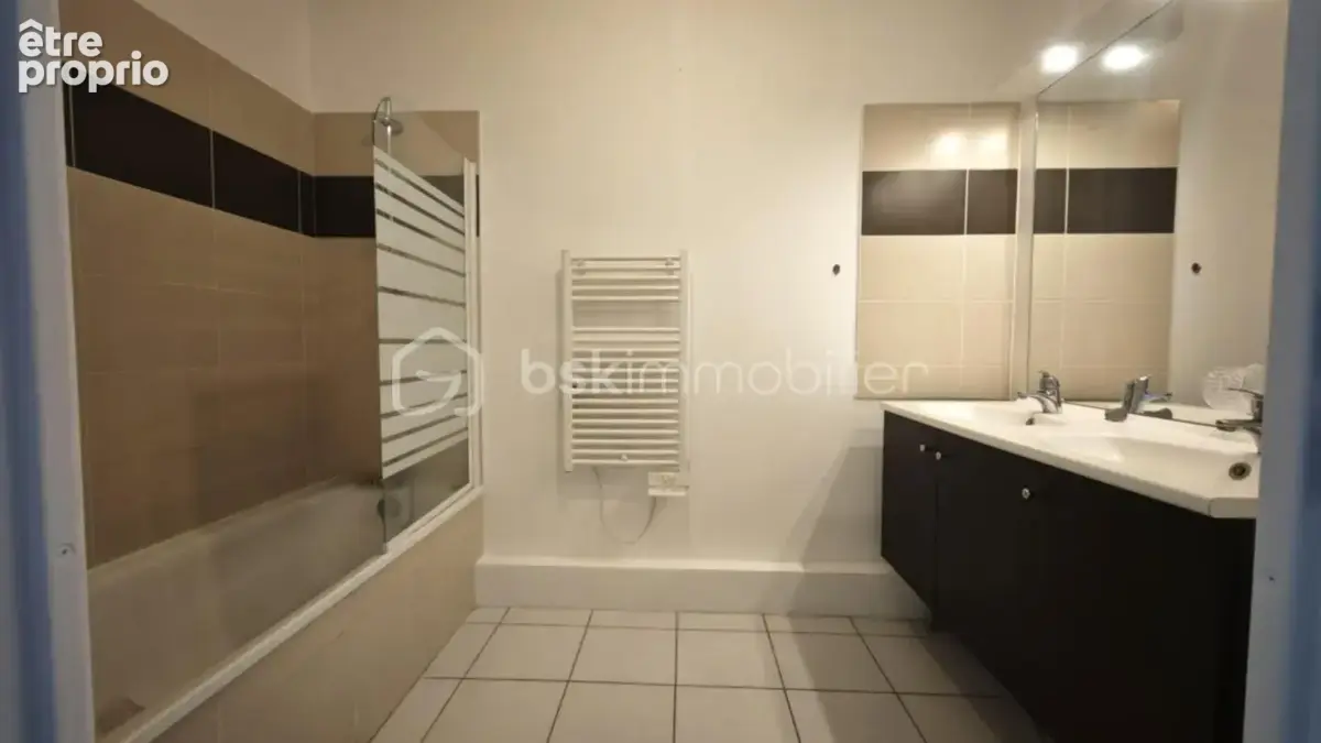 Type 4 traversant de 86 m² avec 2 BALCONS – Secteur Trois Cocus / Borderouge - photo 8
