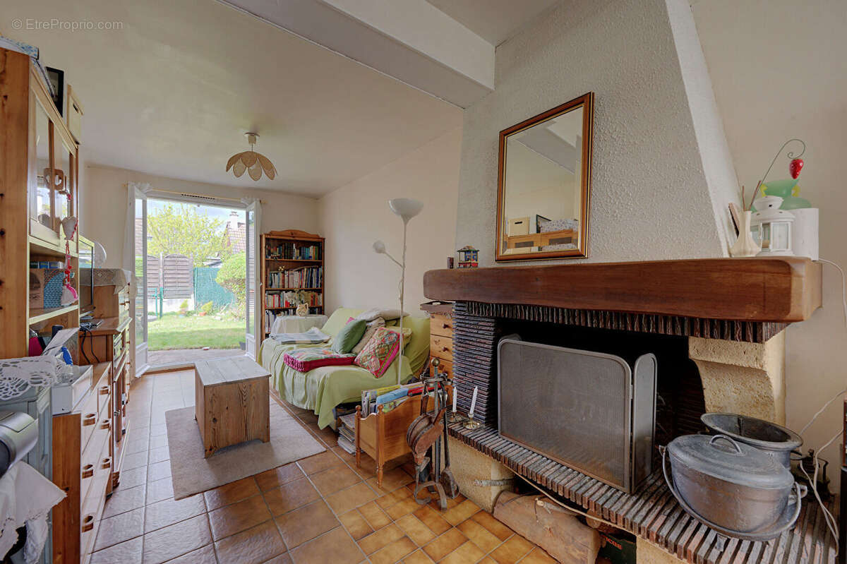 Maison à YERRES
