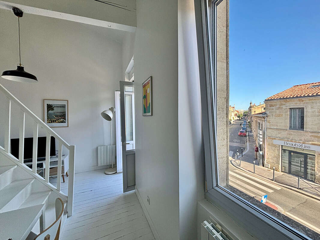 Appartement à BORDEAUX
