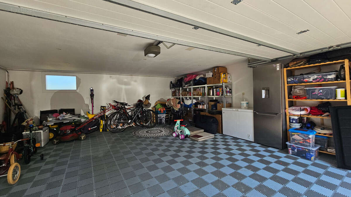 Maison à SAINT-GENIX-SUR-GUIERS