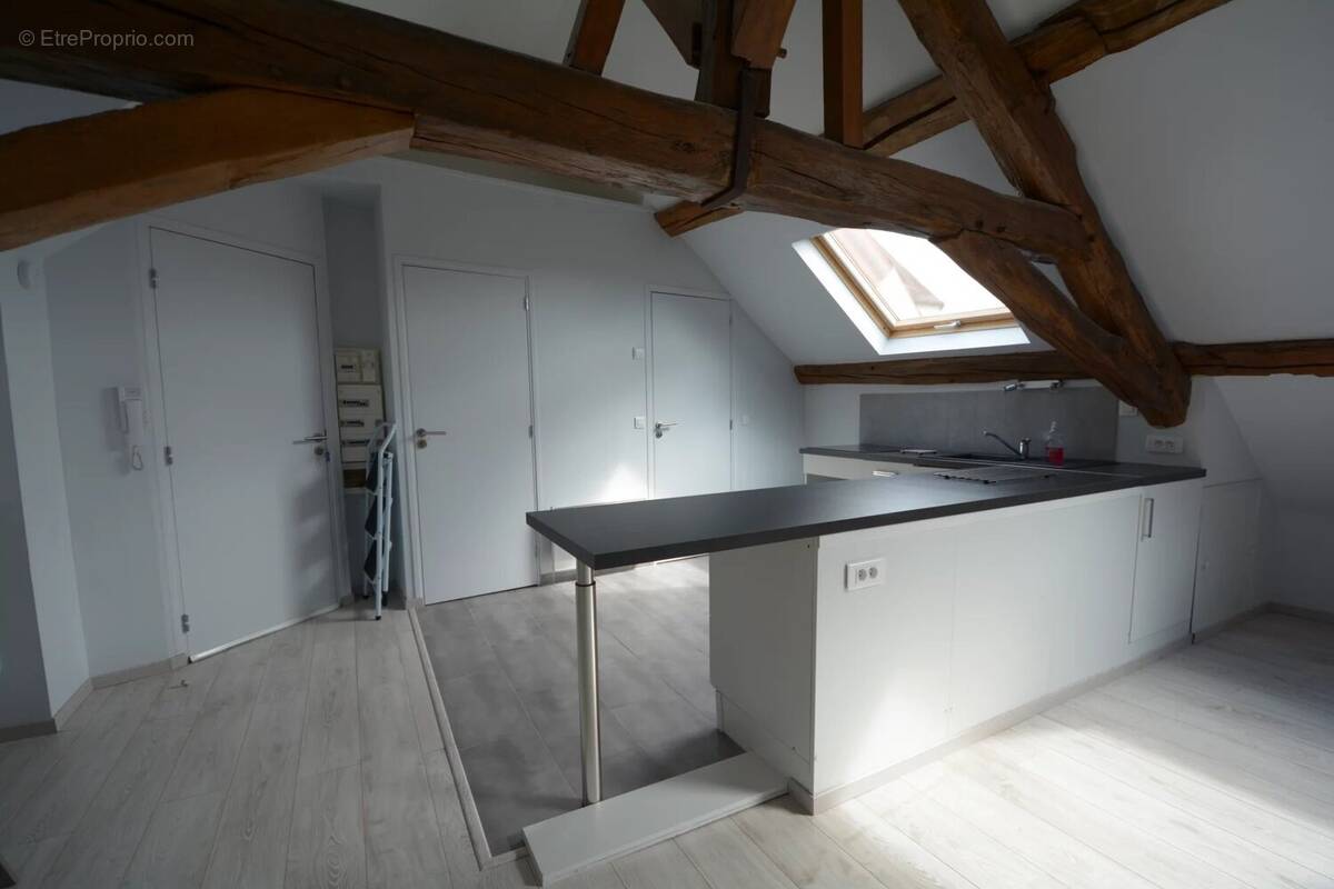 Appartement à BREUILLET