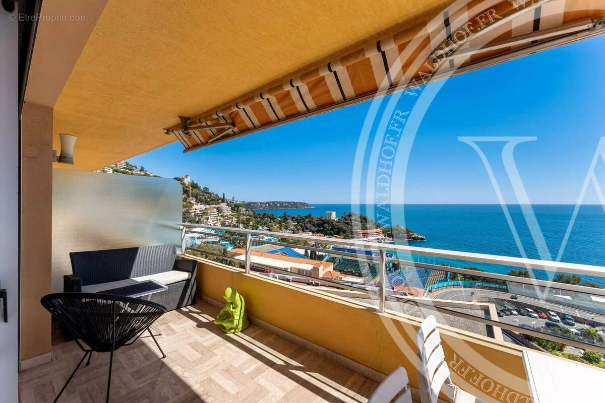 Appartement à ROQUEBRUNE-CAP-MARTIN