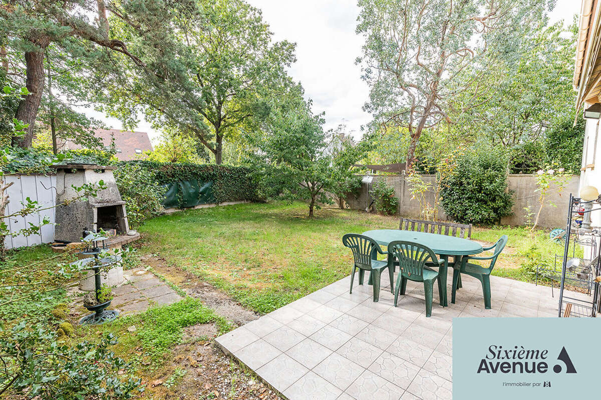 Maison à SAINT-MICHEL-SUR-ORGE