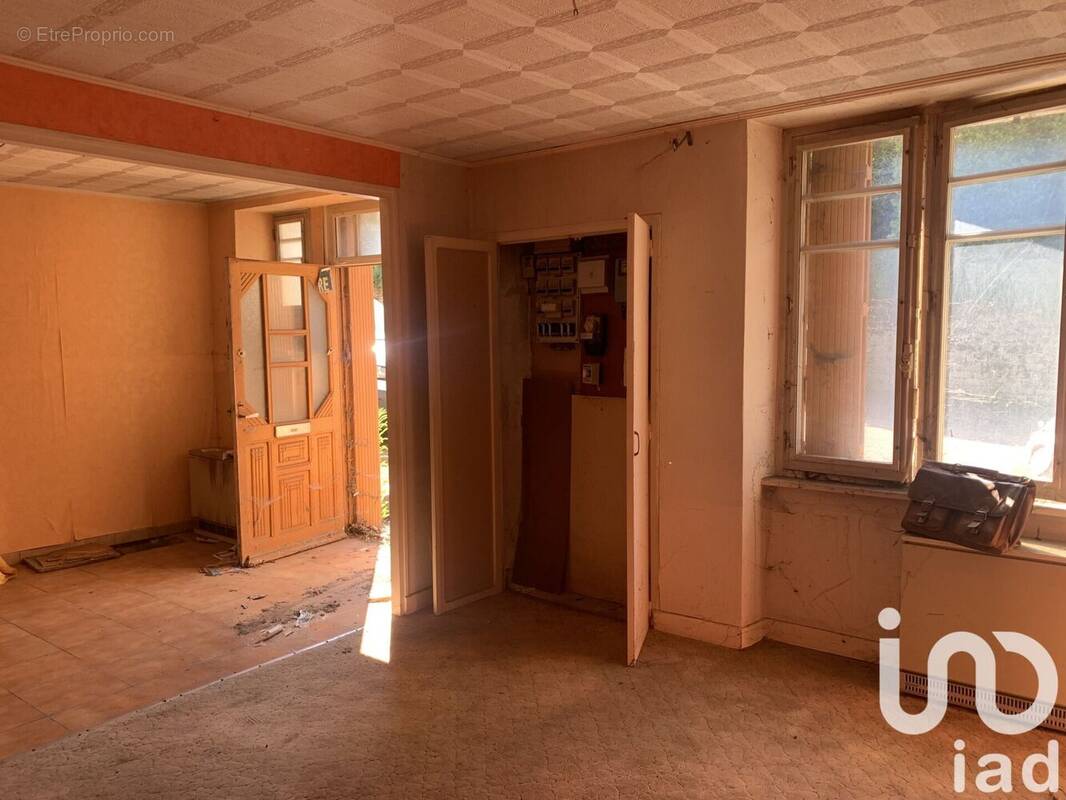 Photo 1 - Maison à FAYL-BILLOT