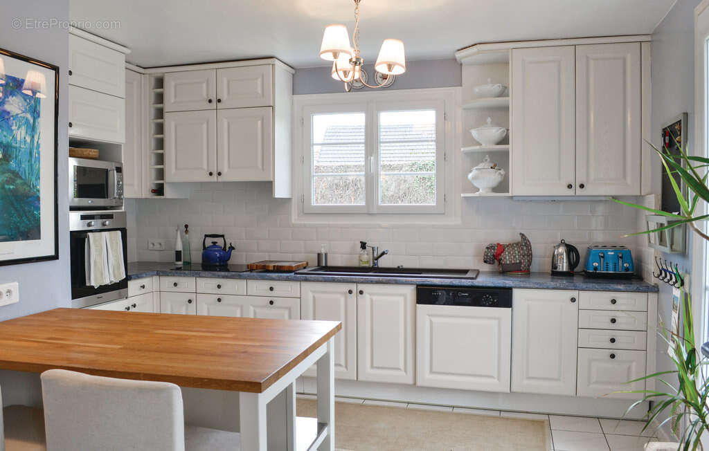 Maison à CIRES-LES-MELLO