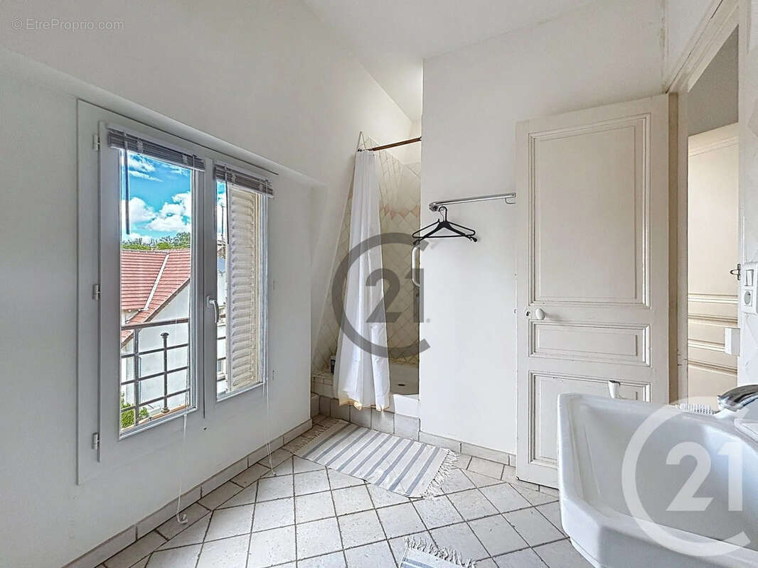 Maison 165 m² à Fontainebleau  - photo 20