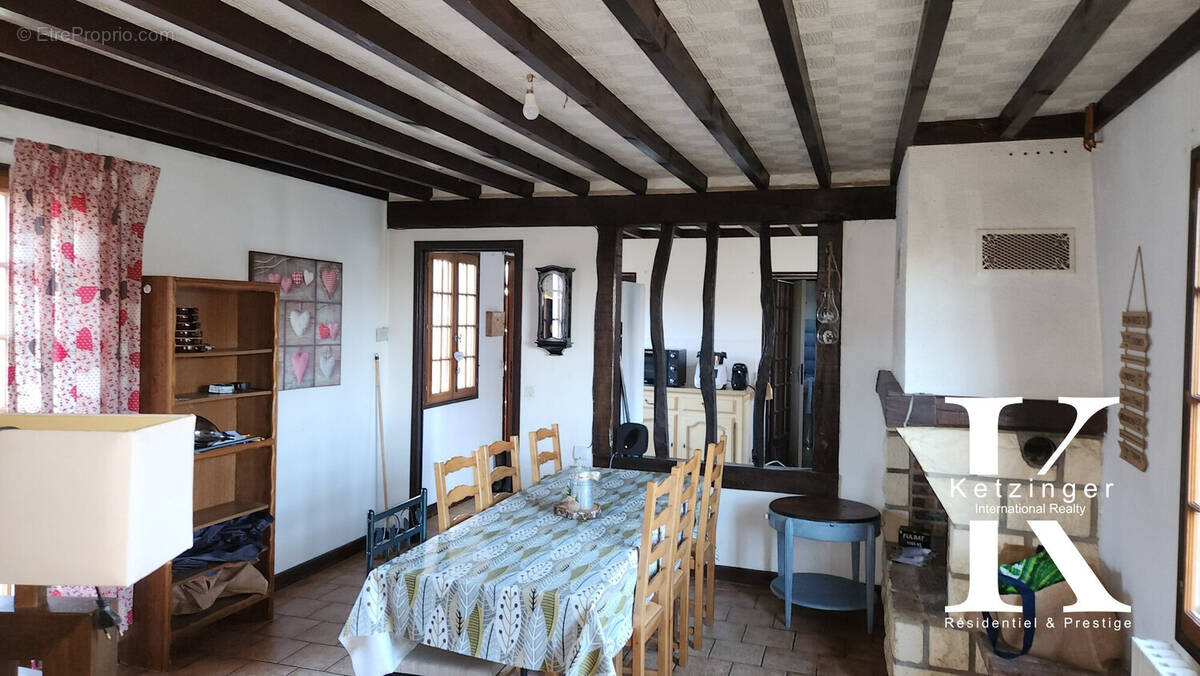 Maison à SAINTE-AGATHE-D'ALIERMONT