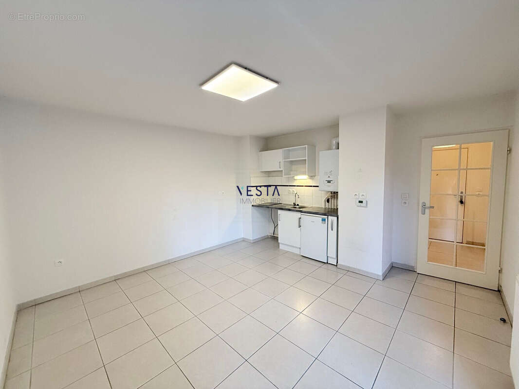 séjour cuisine 2 - Appartement à TOULOUSE