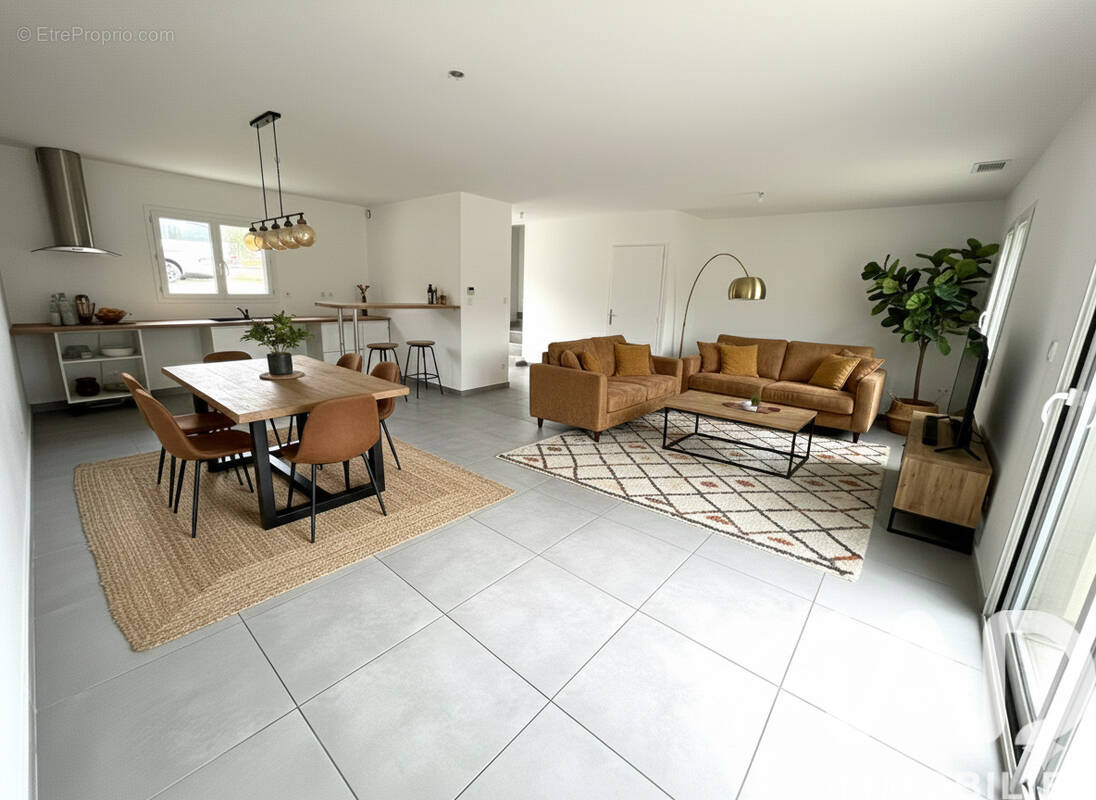 Photo 1 - Maison à NIMES