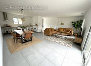 Photo 1 - Maison à NIMES