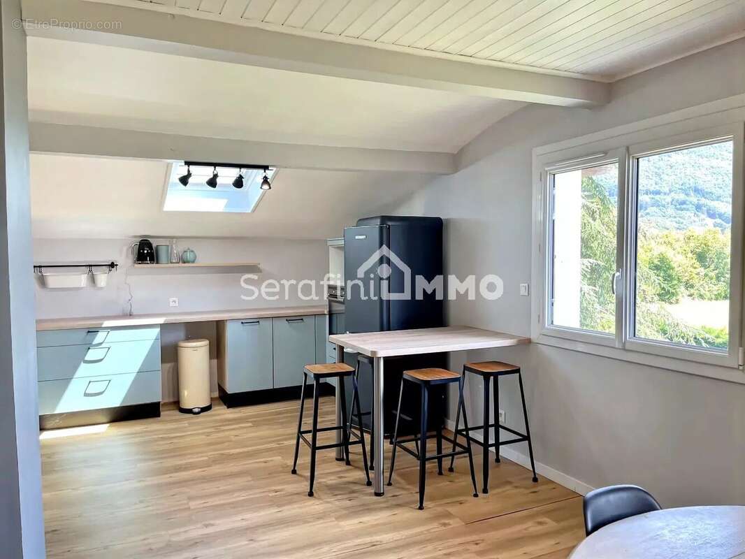 Appartement à ANNECY-LE-VIEUX