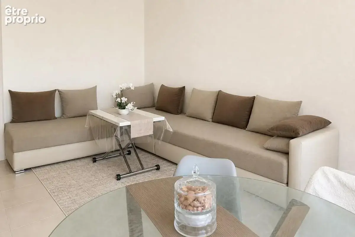 Appartement 4 pièces de 68 m² en vente à Romilly-sur-Seine - photo 3