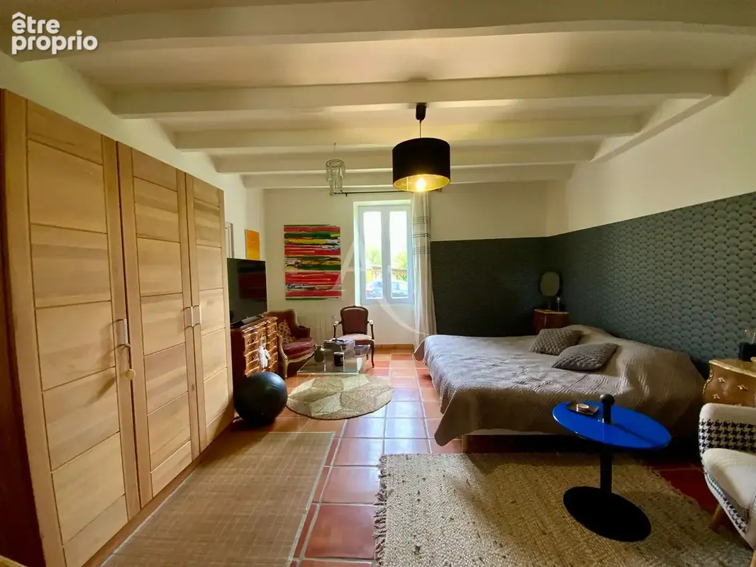Propriété d'exception de plus de 300m² avec vue panoramique sur l'estuaire de la Gironde - photo 9