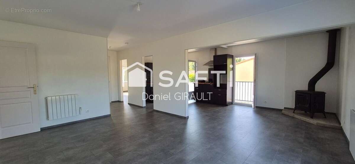 Maison 79 m² à Trizay  - photo 9