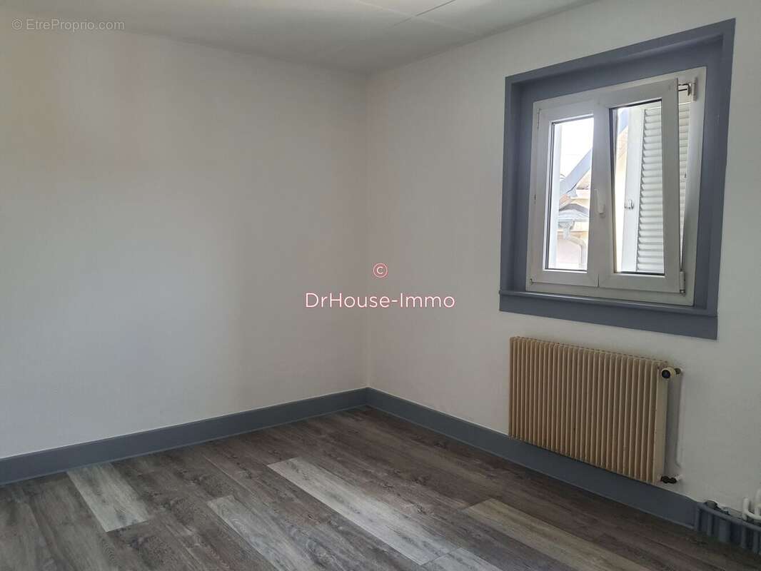 Appartement 317 m² à Dannemarie  - photo 6