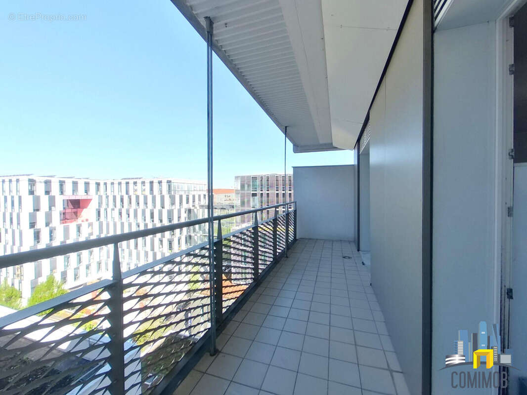 Appartement à PARIS-19E