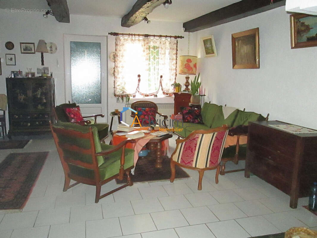 Maison à FRANCHEVELLE