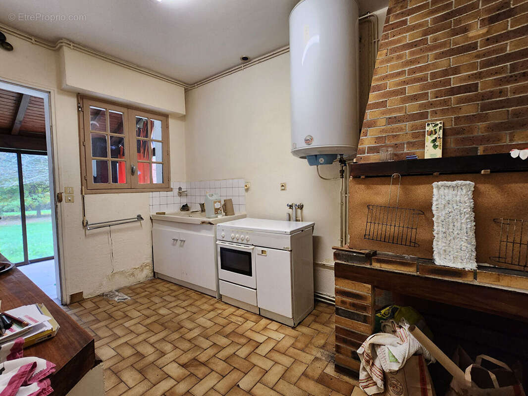 Maison à SAINT-ANDRE-DE-CUBZAC