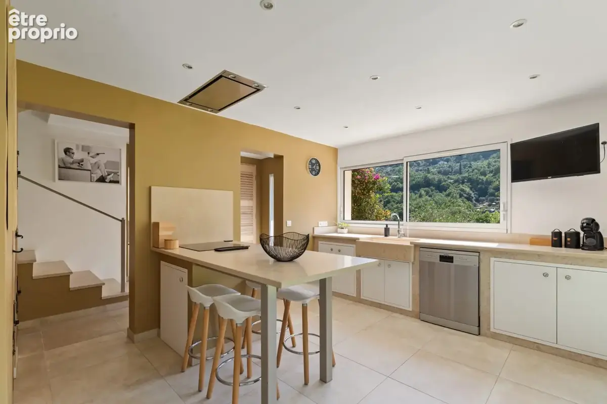 Maison 114 m² à Tourrettes-Sur-Loup  - photo 6