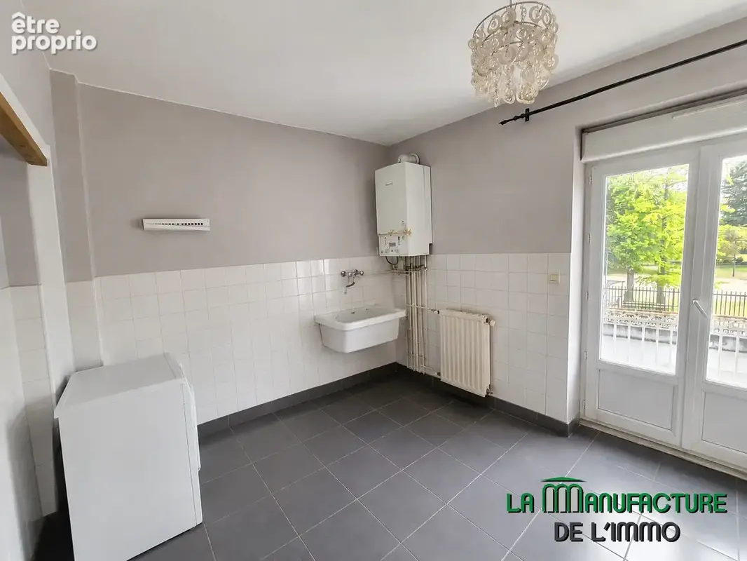 T4 de 122 m2 avec jardin privatif et dependance - photo 17
