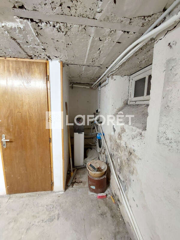Maison Russange 5 pièce(s) 70 m2 / 2 à 3 chambres/ / Jardin / Terrasse / Réserves - photo 12