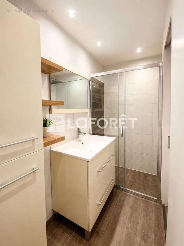Appartement à LE CANNET