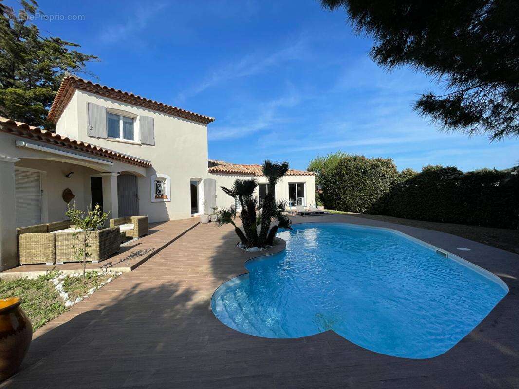 Maison à MEZE