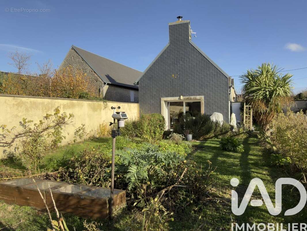 Photo 3 - Maison à ANNOVILLE