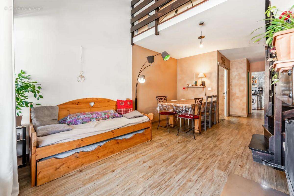 Appartement à ARACHES-LA-FRASSE