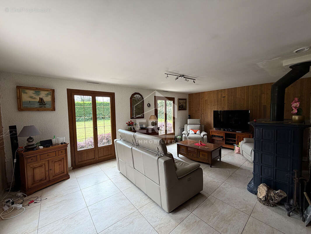 Maison à CONDETTE