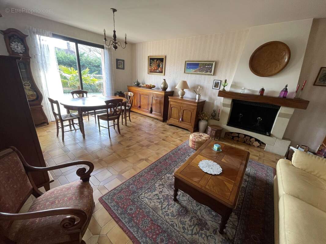 Maison à VILLENEUVE-TOLOSANE