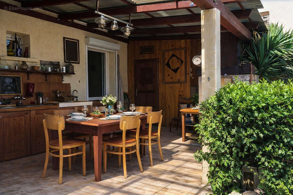 Très belle maison de 154m2 avec jardin dans un quartier calme - photo 3