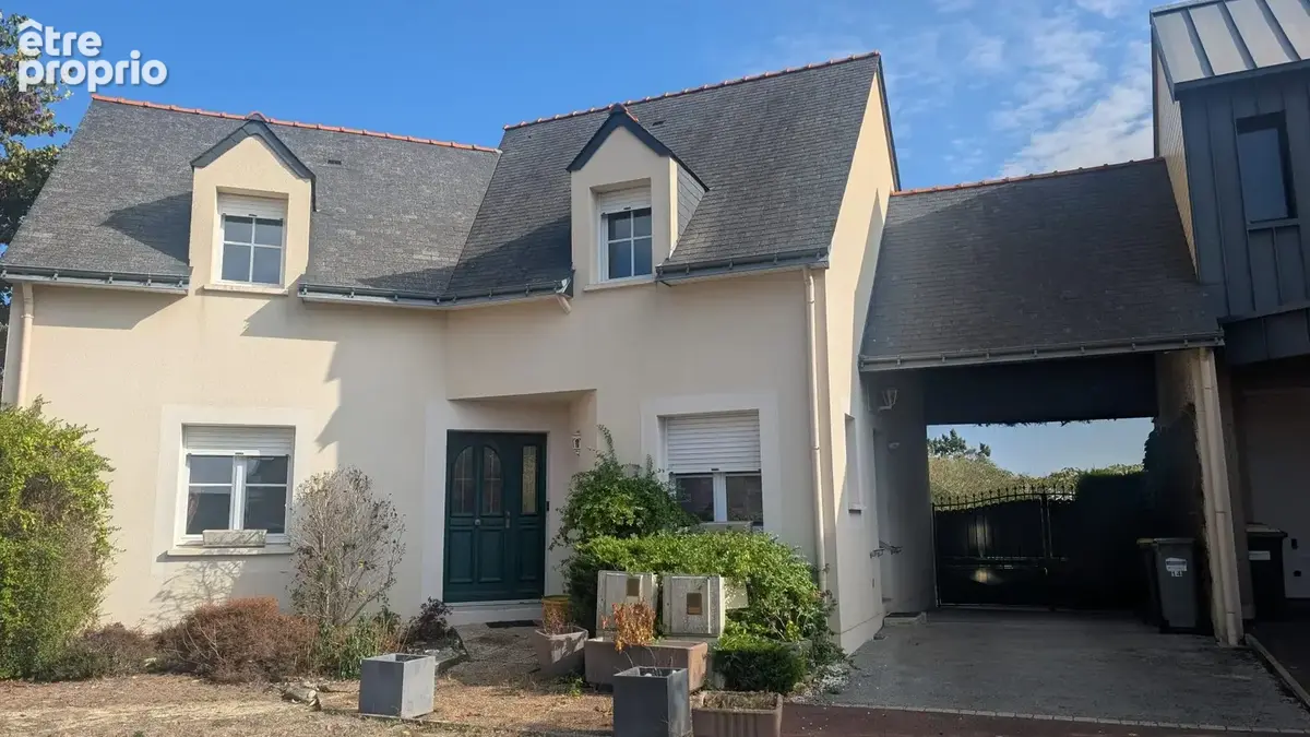 Maison à BOUCHEMAINE