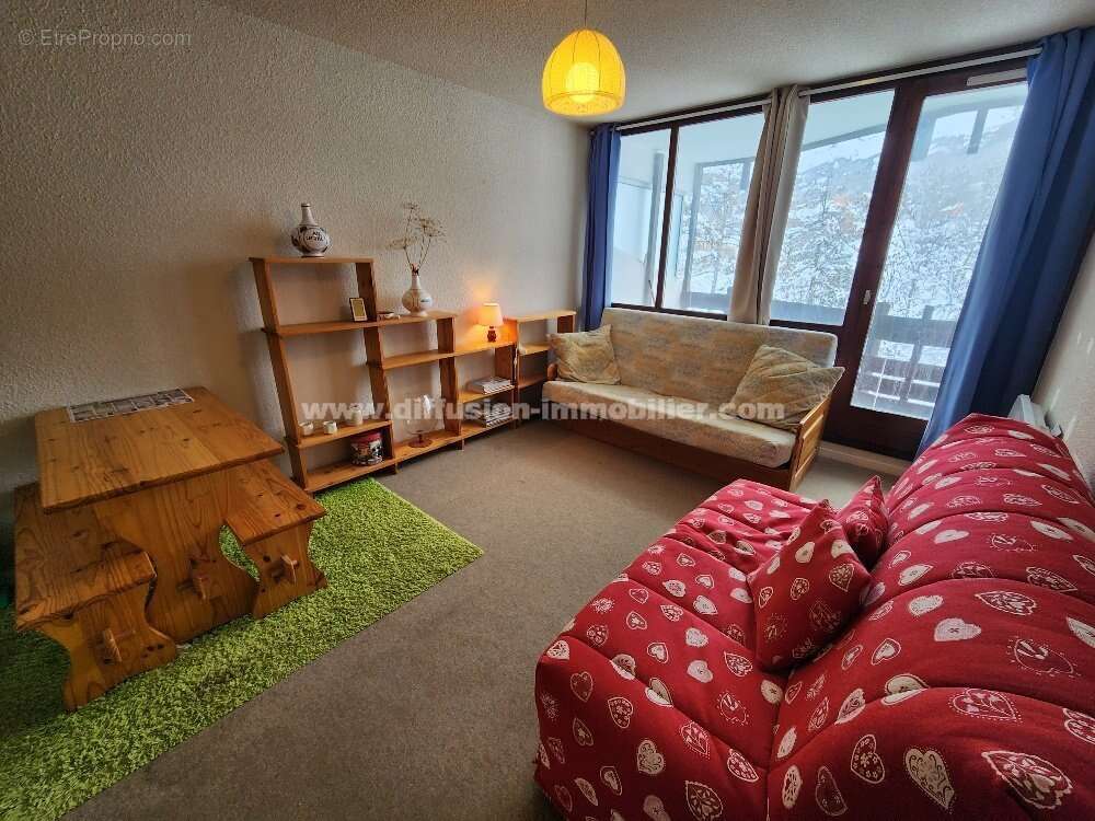 Appartement à LES THUILES