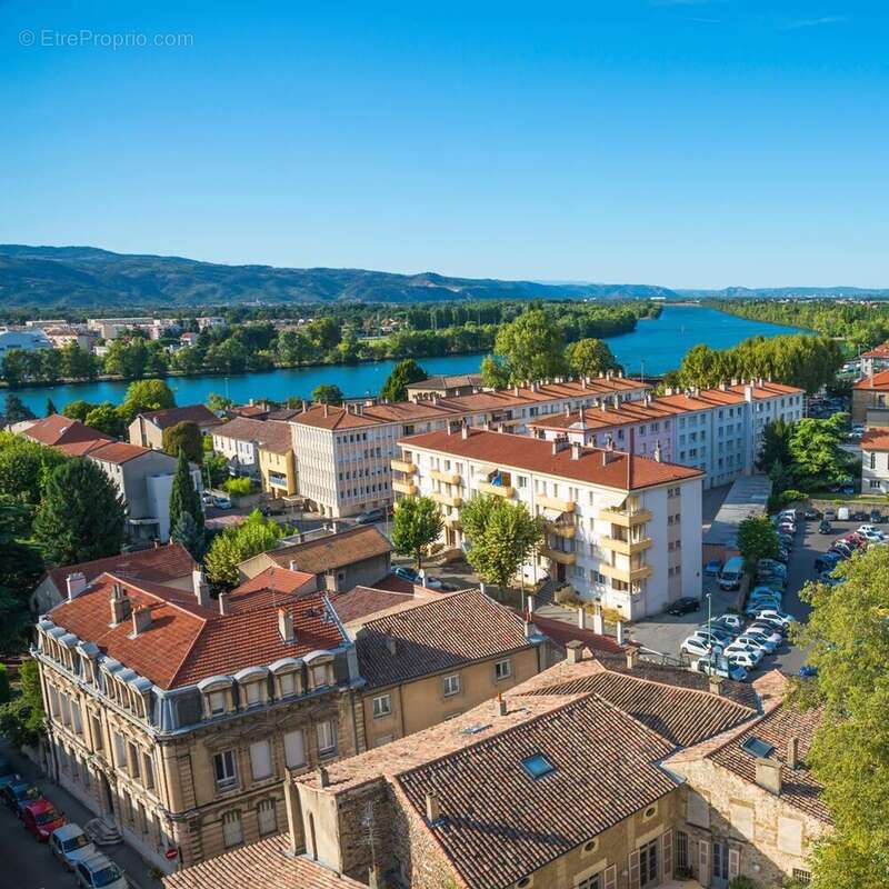 Appartement à BOURG-LES-VALENCE