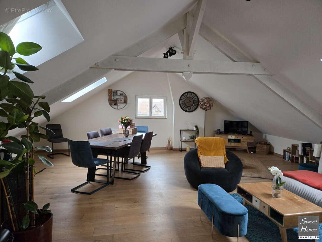 Maison à MAGNY-LES-HAMEAUX