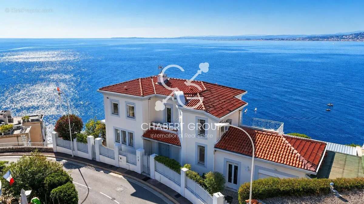 Nice - cap de nice - villa - 8 pièces - 300 m² - vue mer panoramique - jardin, terrasses & balcon - piscine & jacuzzi - appartem - photo 6