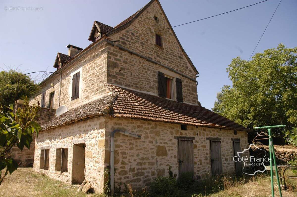 Authentique maison en pierre avec dépendances, puits, citern - photo 22
