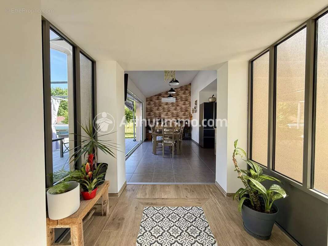 Maison contemporaine de 136m² 5 pièces 3 garages - photo 16
