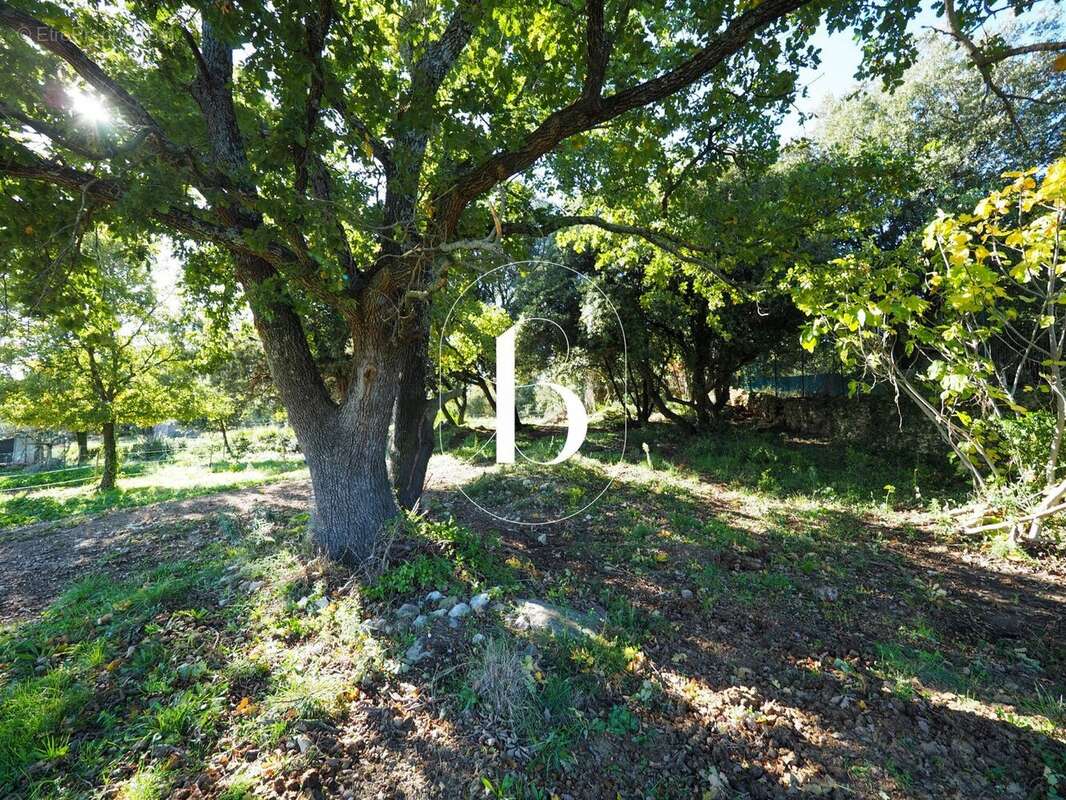 Maison à GOUDARGUES