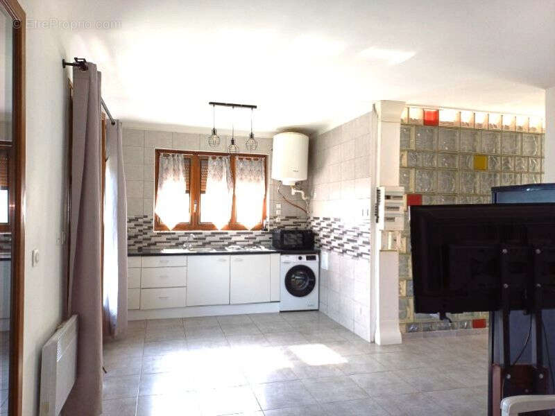 Maison à LYON-8E