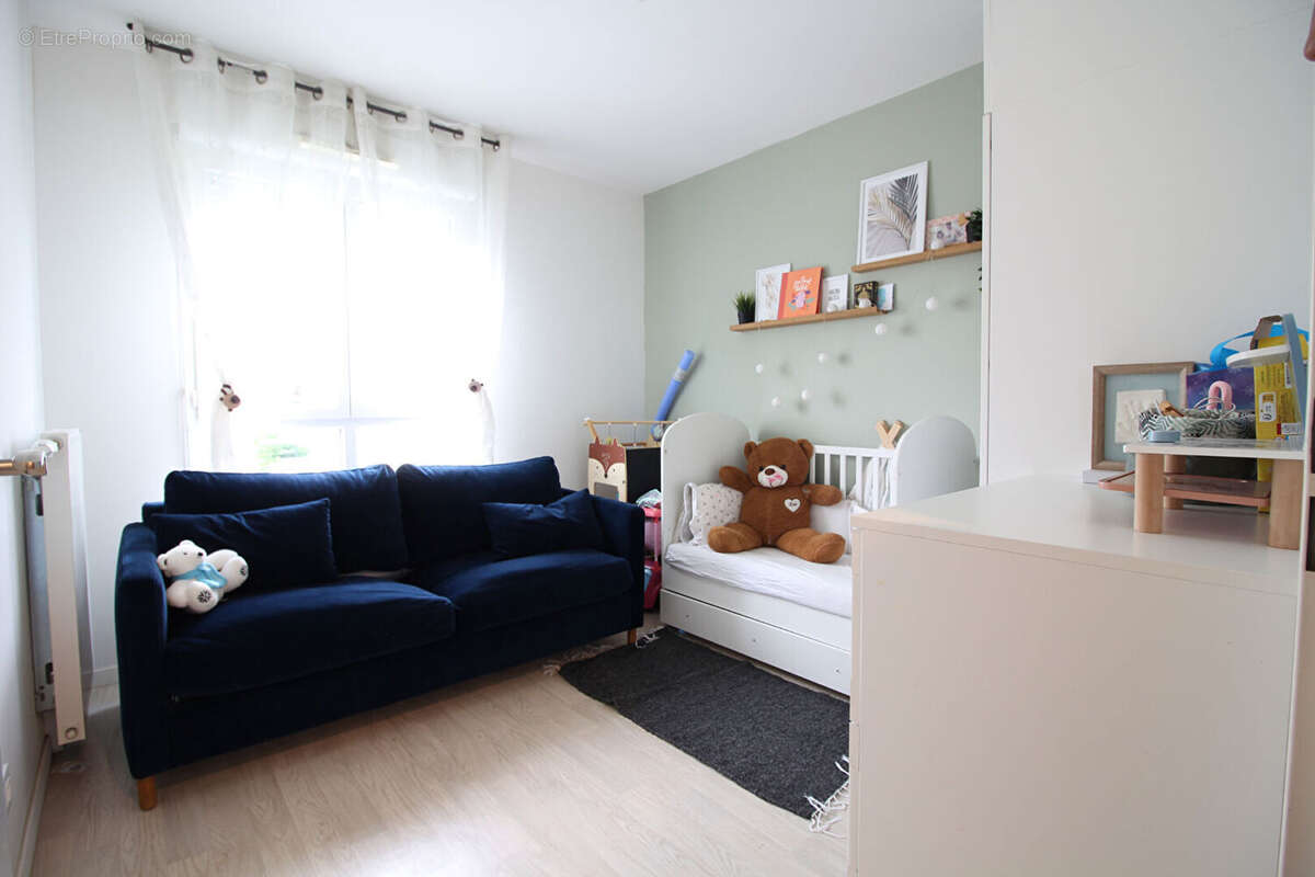 Appartement à SARTROUVILLE