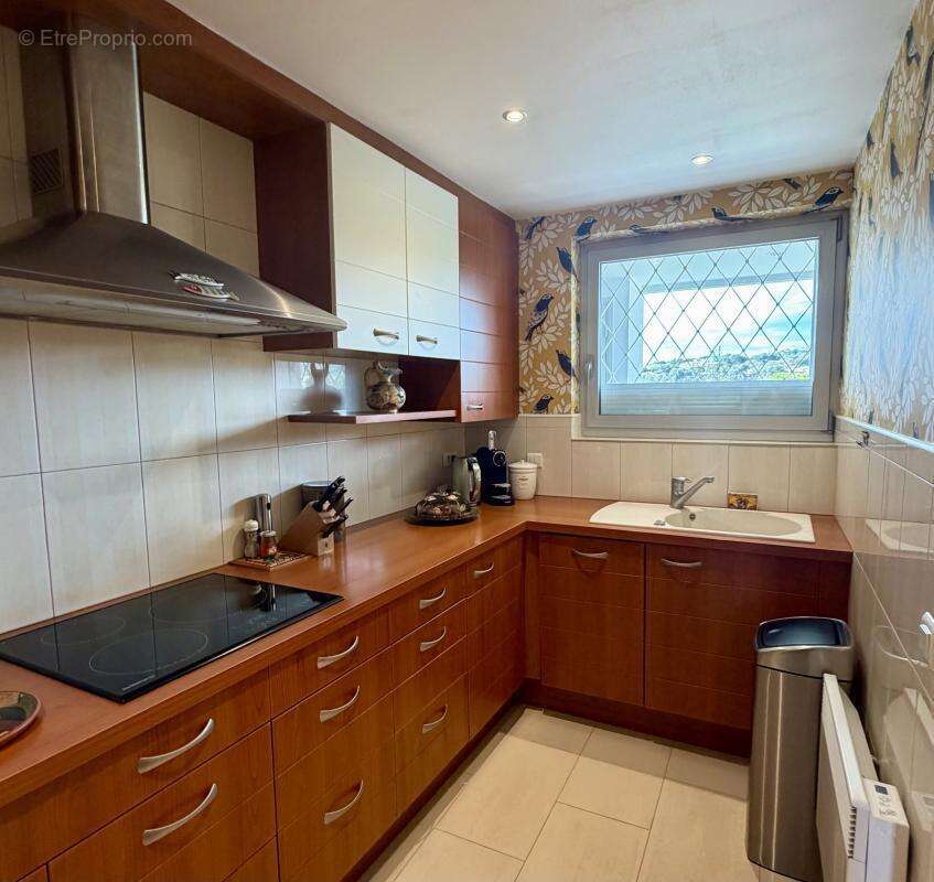 Appartement à VILLENEUVE-LOUBET