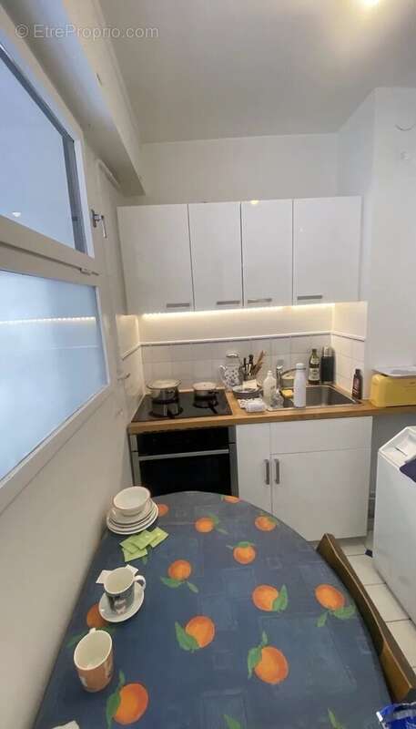 Appartement à NEUILLY-SUR-SEINE