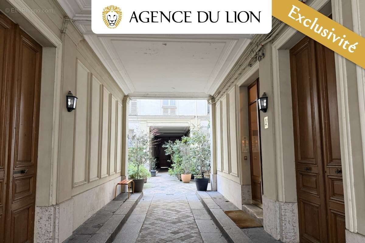 Appartement à PARIS-11E