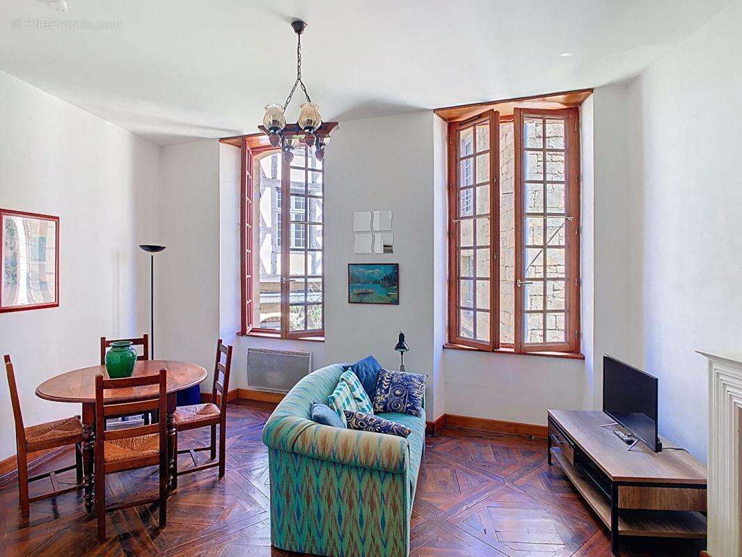 Appartement à SARLAT-LA-CANEDA