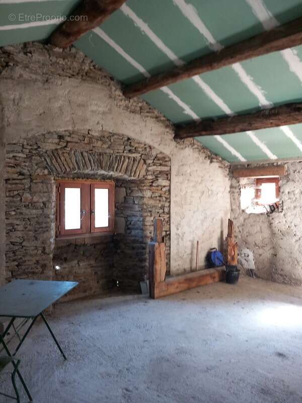 Maison à SAINT-ANDRE-DE-VALBORGNE