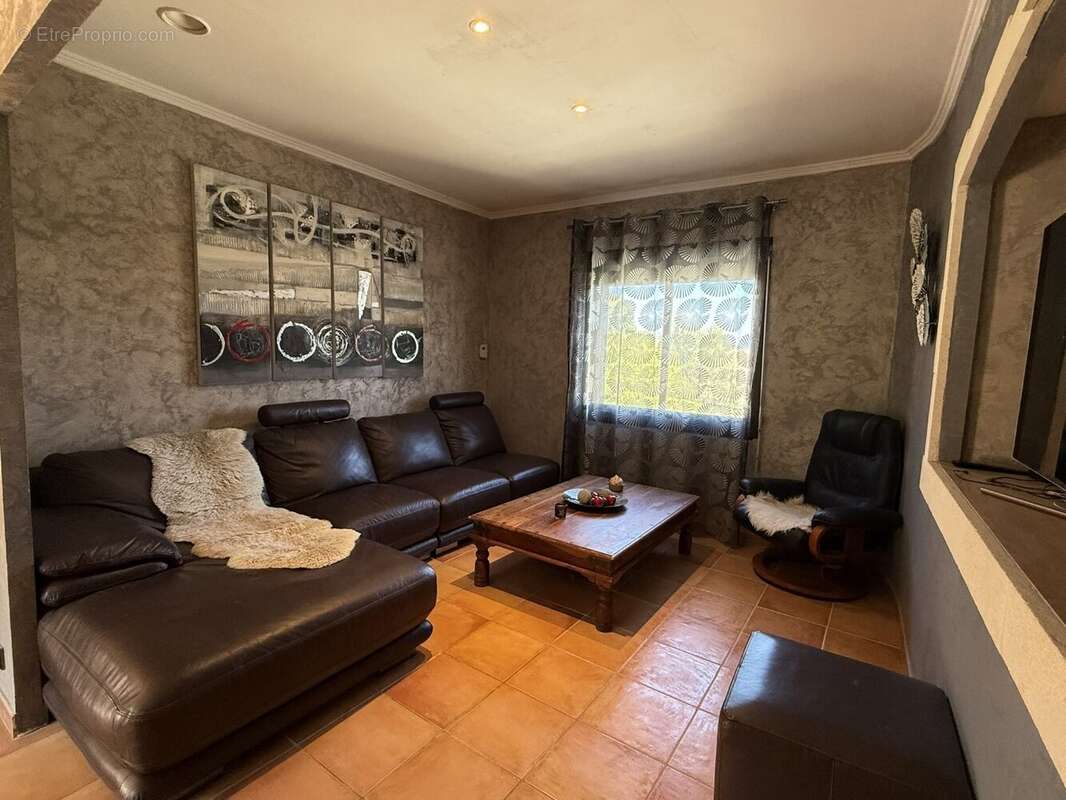 Maison à PUISSALICON