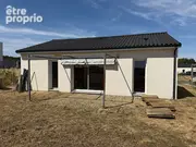 Maison à LIGUGE